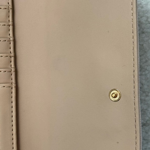 Two-tone Pink Guess Full-size Wallet - Picture 4 of 6